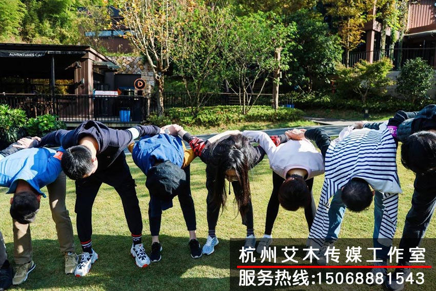 1631279925745449.jpg 團(tuán)隊(duì)成員戶(hù)外訓(xùn)練基地集體活動(dòng)拍攝