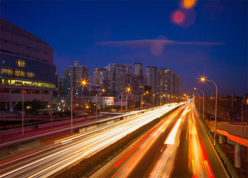 手機(jī)相機(jī)通用的慢門(mén)流光繪拍攝技巧